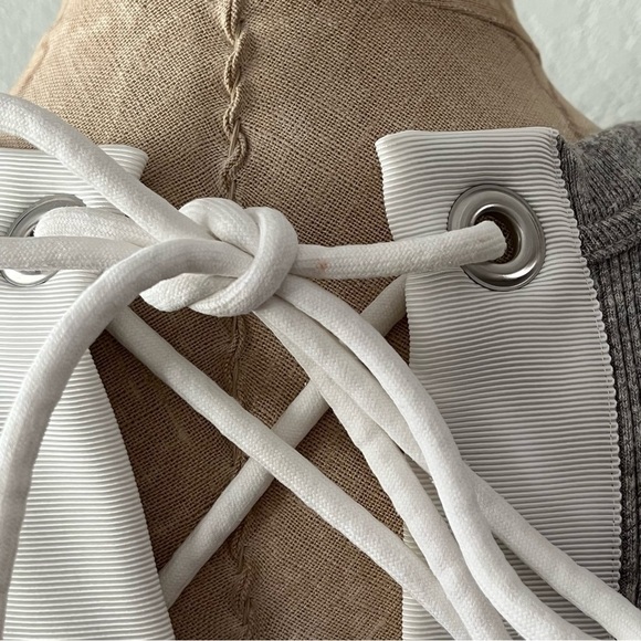 SACAI sz 1 S Gray Ribbed Knit Tank Top White Lace Up Back - Picture 9 of 10